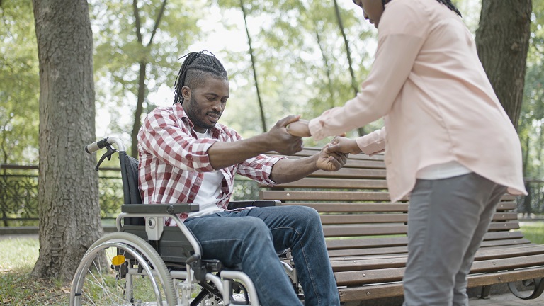 accompagnement pour une personne handicapée